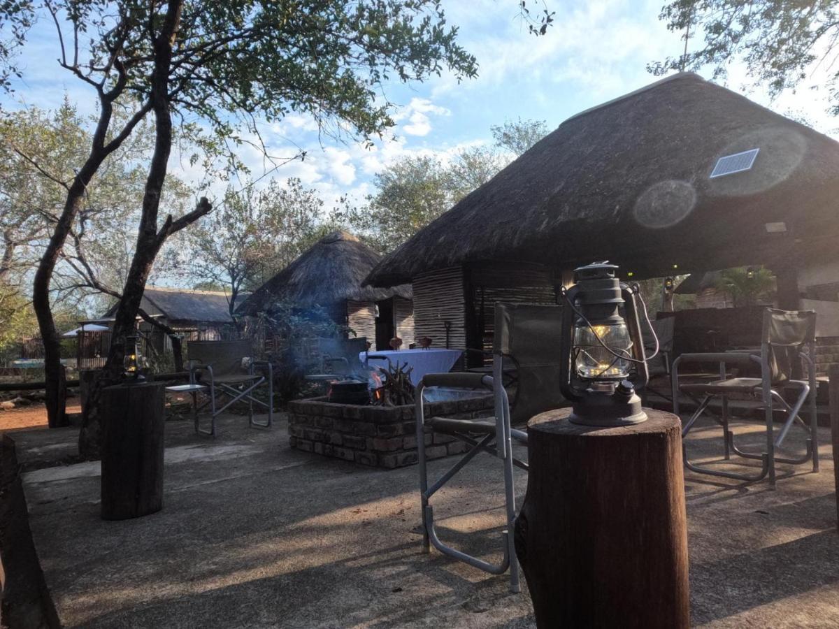 South Safari Lodge Marloth Park Exterior photo