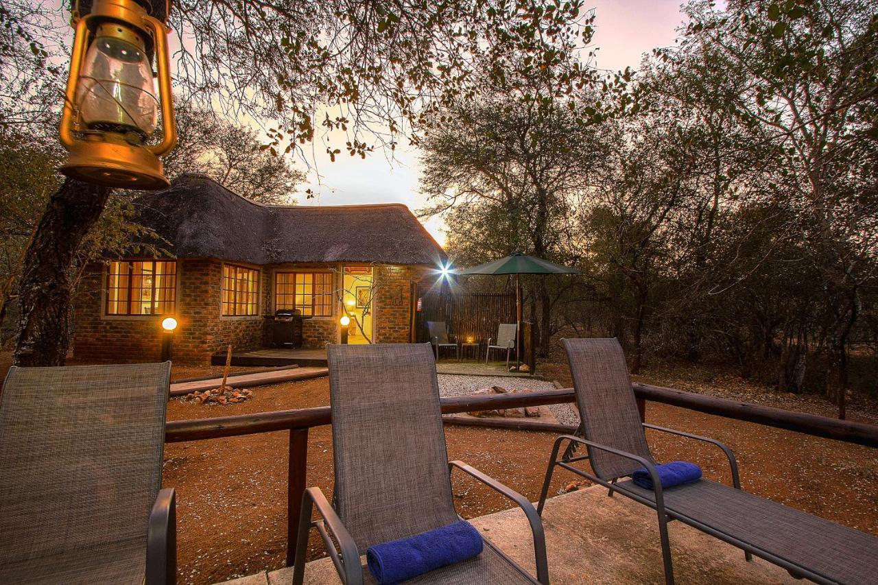 South Safari Lodge Marloth Park Exterior photo
